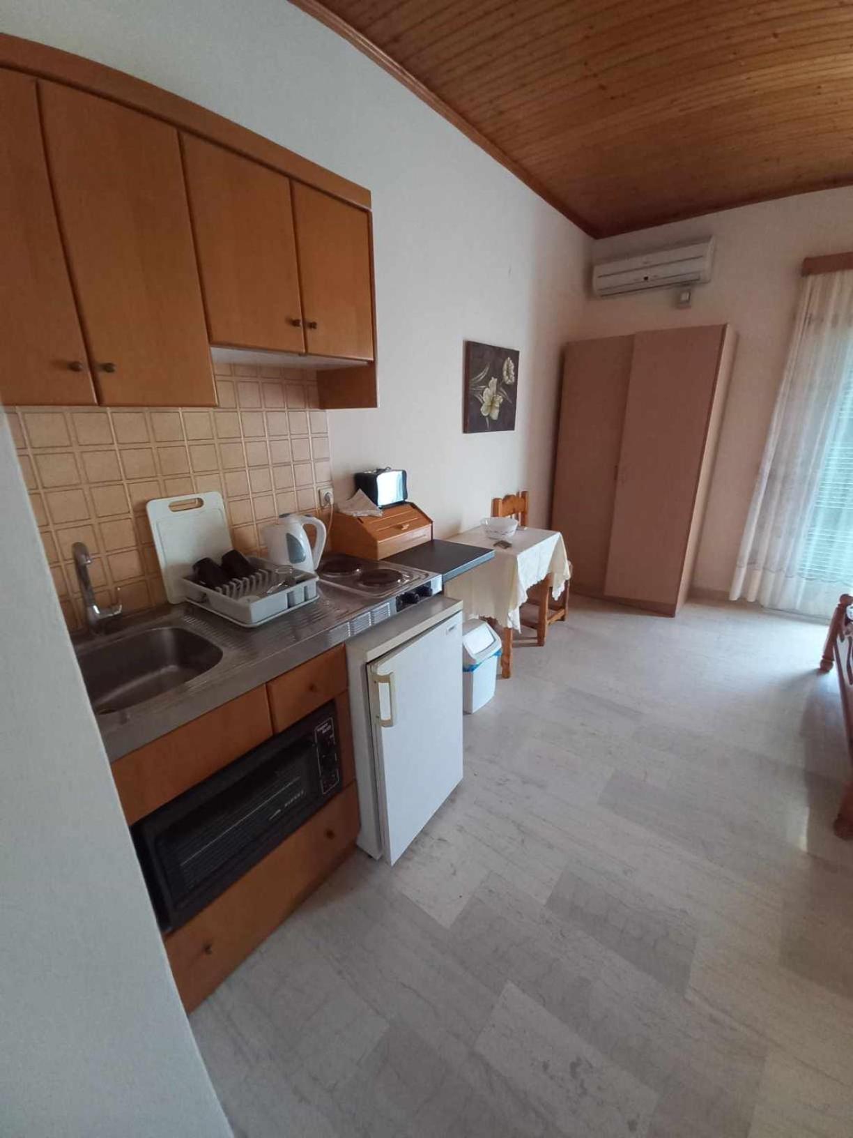 Oneiro House Apartment Kassiopi Exterior photo