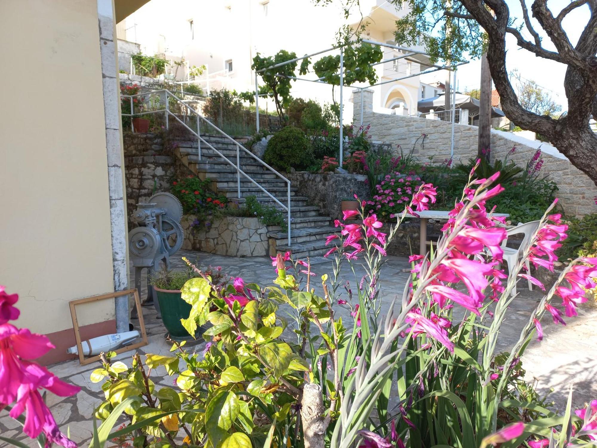 Oneiro House Apartment Kassiopi Exterior photo